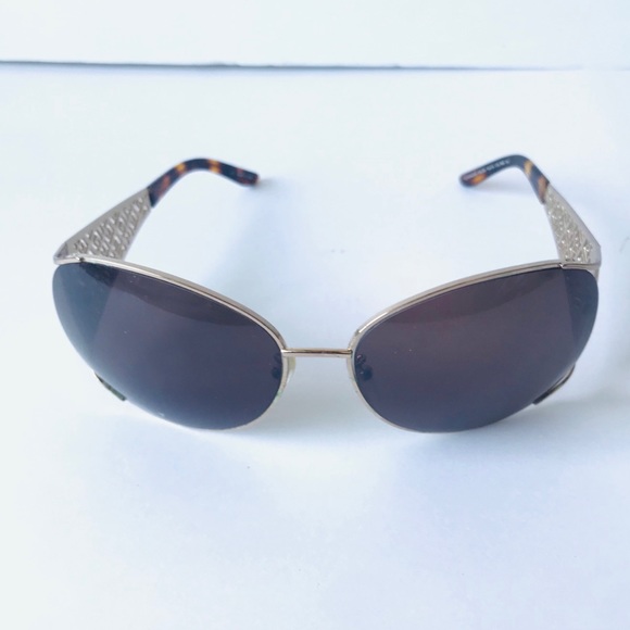 Givenchy | sunglasses - Picture 8 of 8